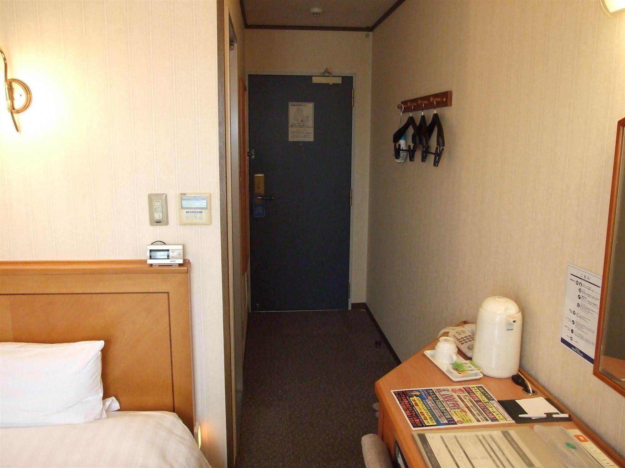 Hotel Prime Inn Toyama Exterior foto